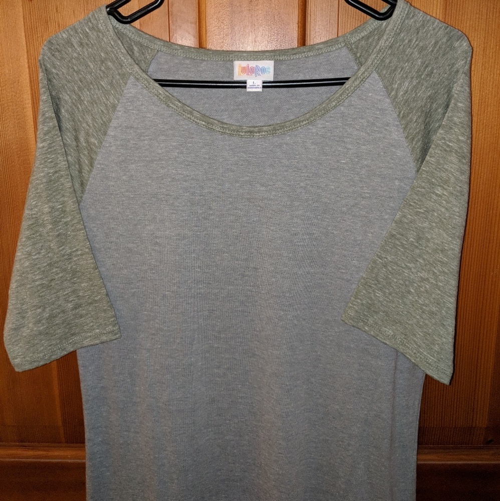 LulaRoe JULIA Crewneck T-Shirt Midi Dress🦋